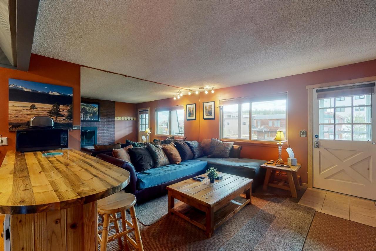 Hi Country Haus Getaway Apartment Уинтър Парк Стая снимка
