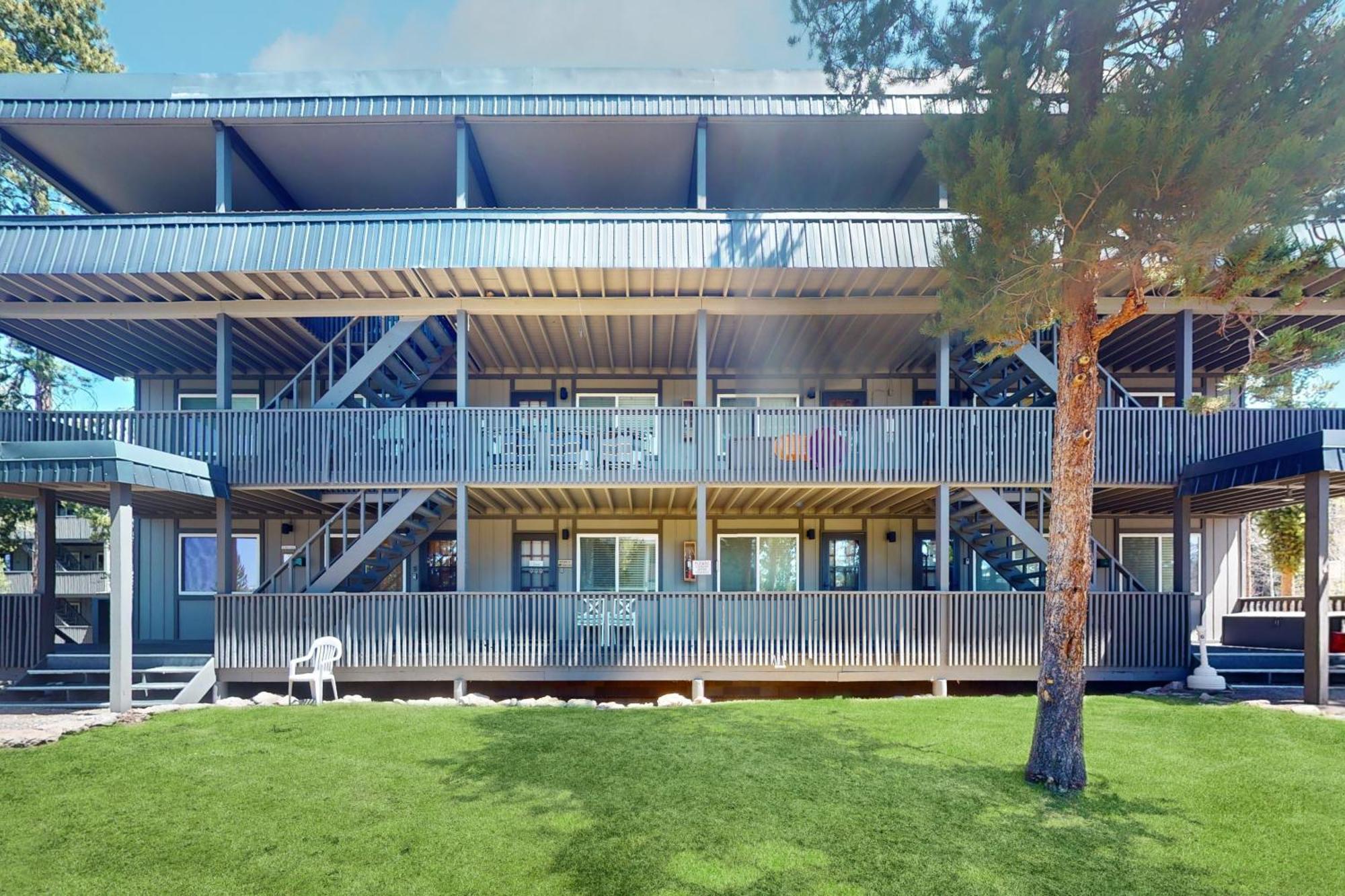 Hi Country Haus Getaway Apartment Уинтър Парк Стая снимка