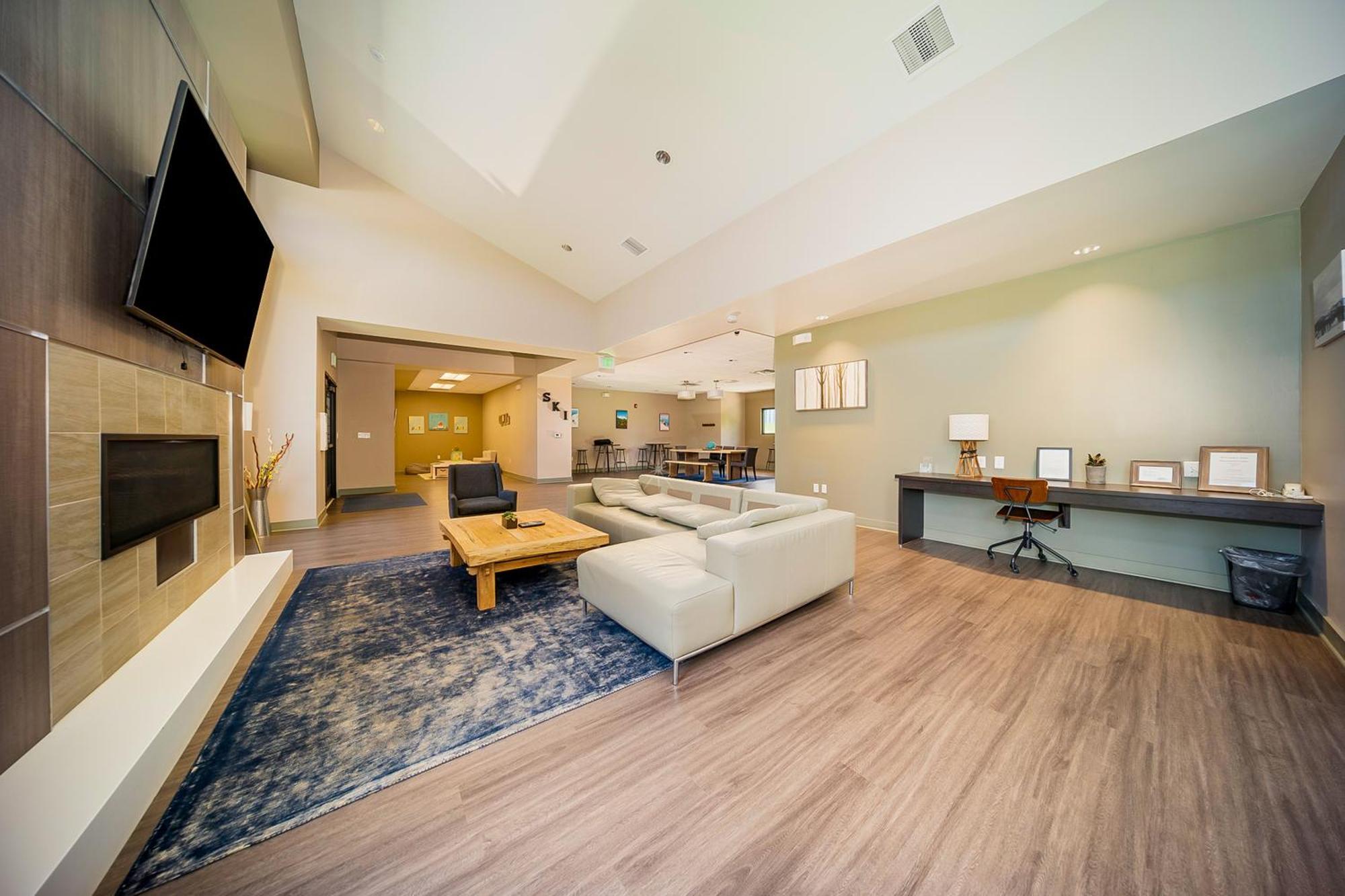 Hi Country Haus Getaway Apartment Уинтър Парк Стая снимка